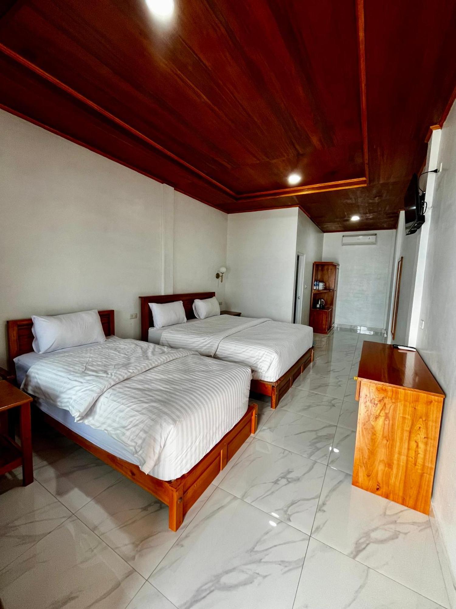 Gokhon Guest House Tuk Tuk Extérieur photo